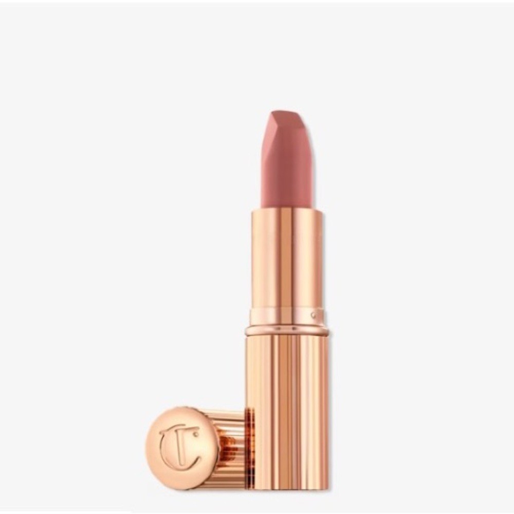 Charlotte Tilbury Matte Revolution Lipstick Pillow Talk